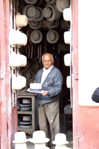 Alberto Pulla - Casa del Sombrero - Hat House.
